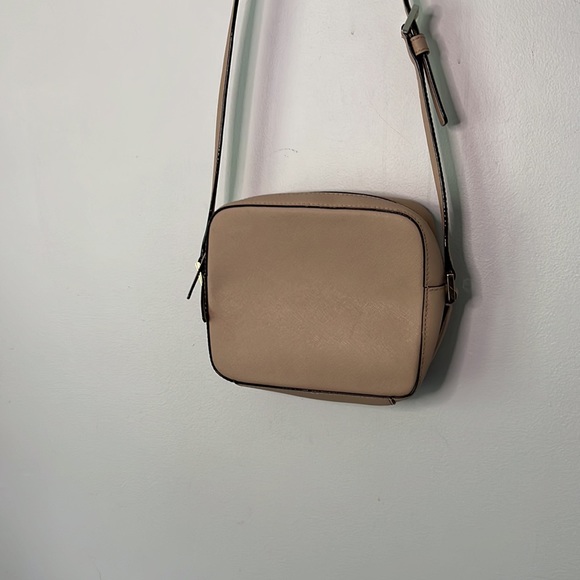 Kate Spade Cammie Newbury Lane Cityscape Saffiano Leather Crossbody Bag - Picture 8 of 12